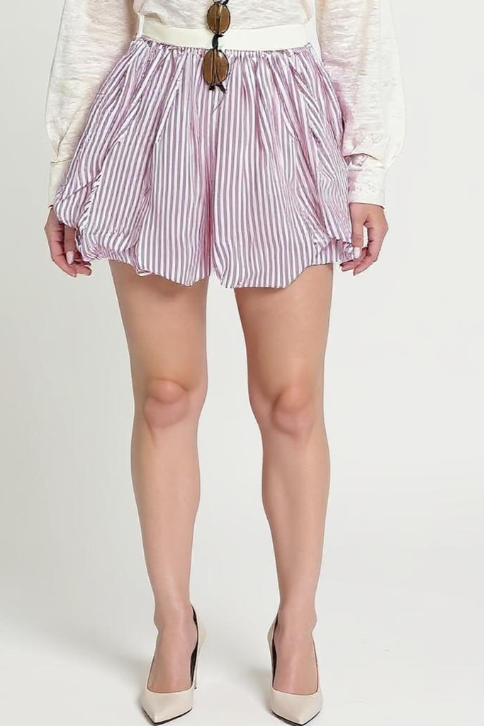 Kort Nederdel Med Striber