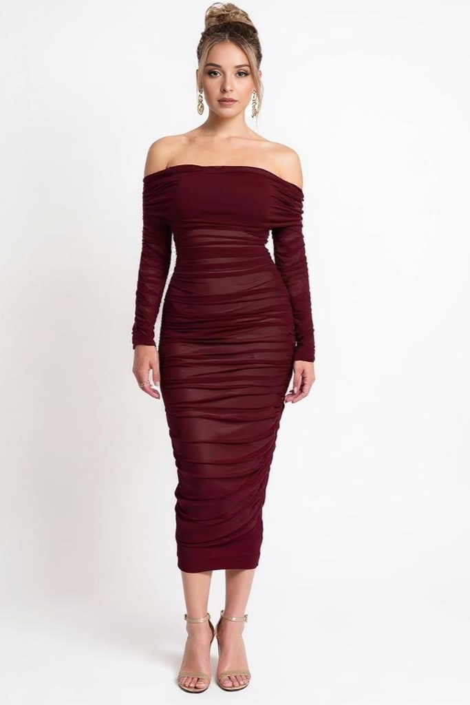 Off-Shoulder Rynket Maxi Kjole