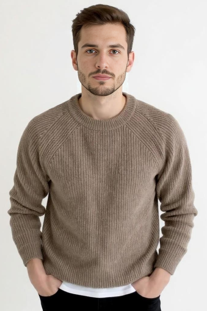 Ribstrikket Striktrøje Med Rund Hals