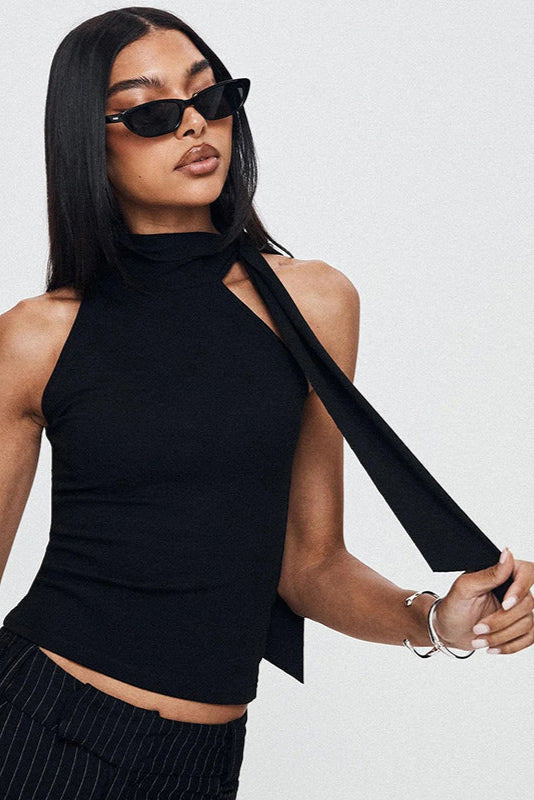 Skulpturel Top Med Bindebånd