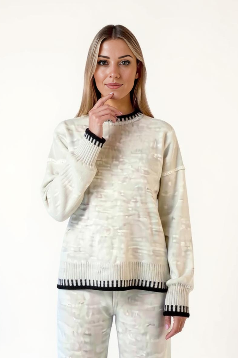 Strikket Sæt Med Kantdetalje