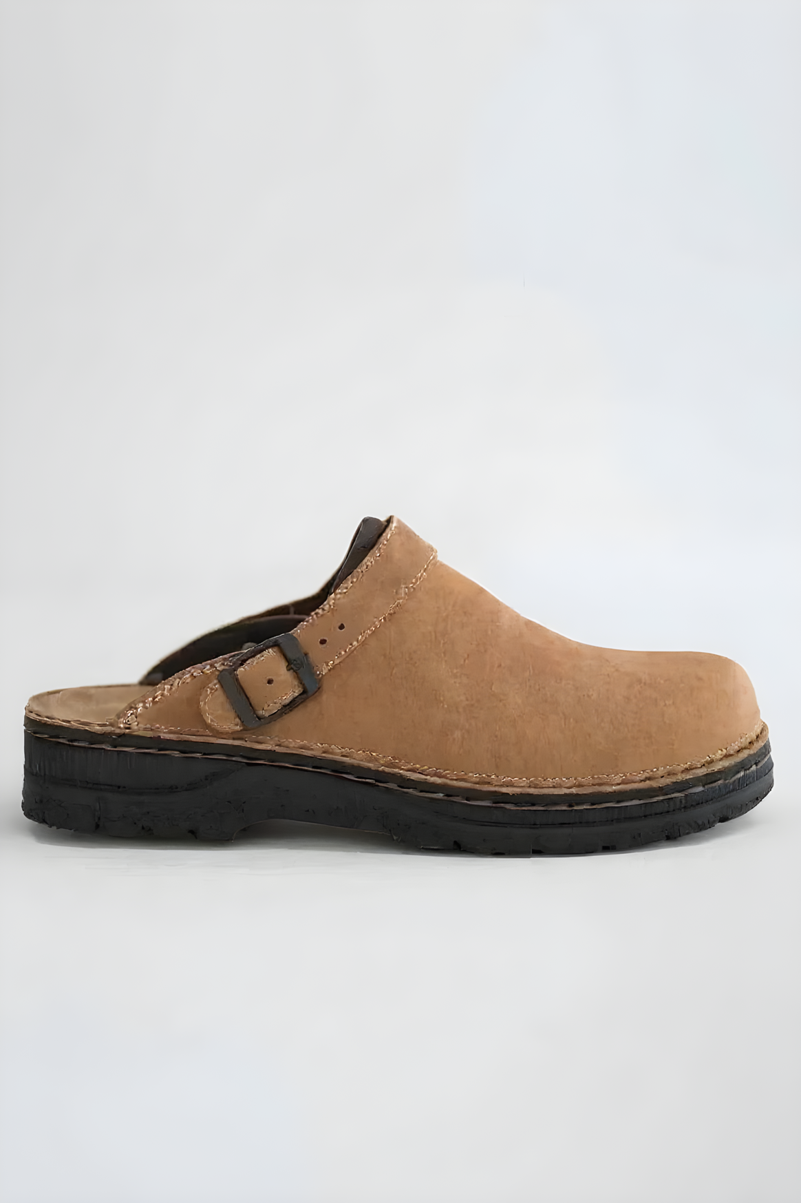 Træsko Med Spænde Og Kraftig Sål